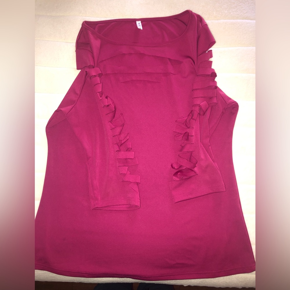 Rosegal Pink cut out distressed 3/4 sleeve top- Gently used worn once